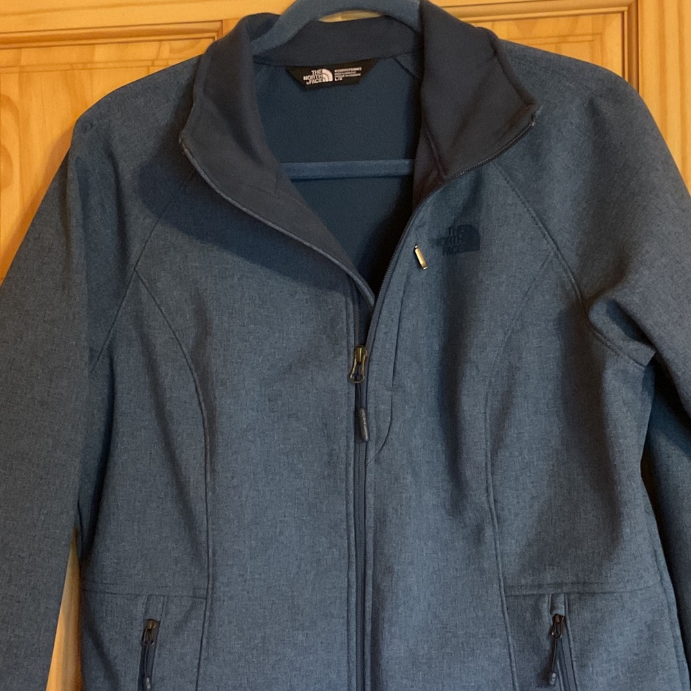 The North Face  Blue Softshell Jacket women’s